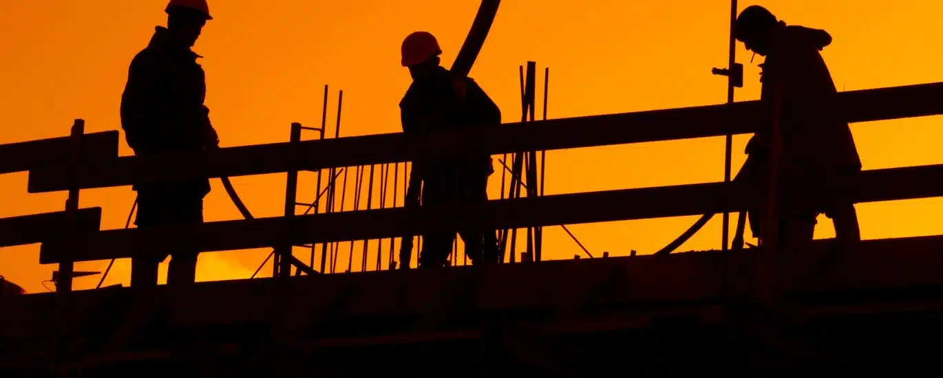 Travailleurs sur chantier