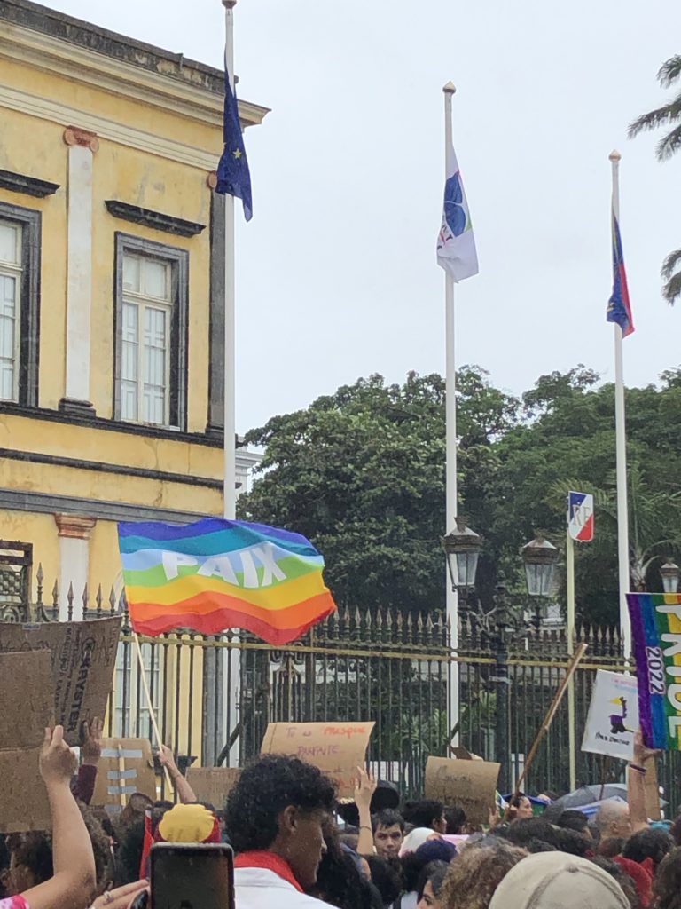 marche des visibilités et fiertés LGBTQIA+ à Saint-Denis