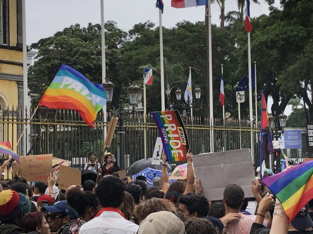 marche des visibilités et fiertés LGBTQIA+ à Saint-Denis