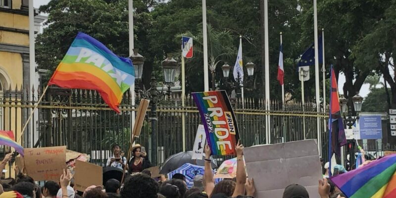 marche des visibilités et fiertés LGBTQIA+ à Saint-Denis