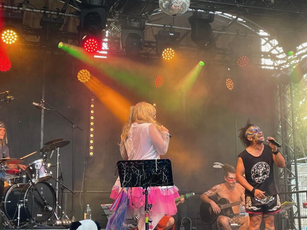 Lady la Fée en concert à Champigny Plage