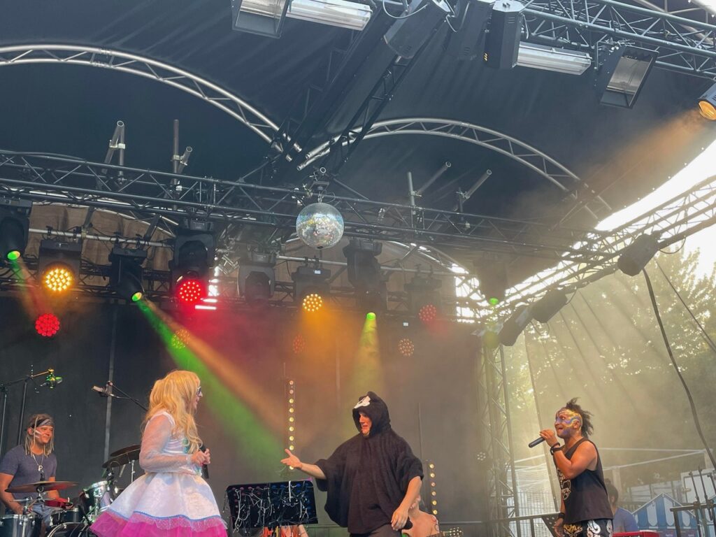 Lady la Fée en concert à Champigny Plage