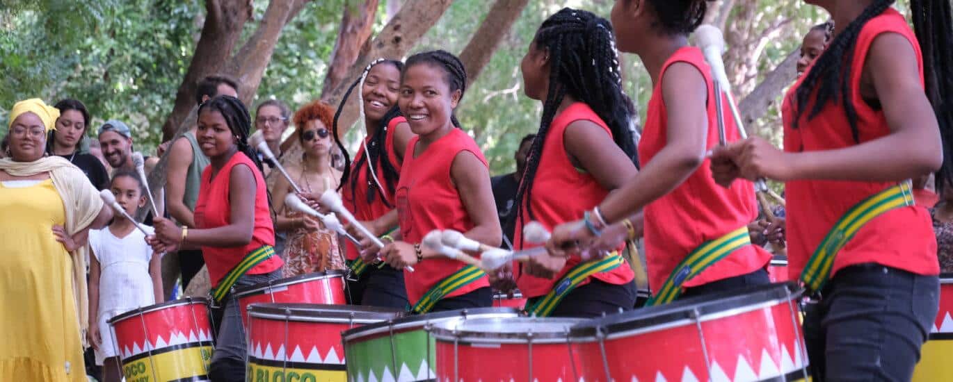 Bloco Malagasy Eau de coco Bel avenir batucada Tuléar Madagascar opus pocus