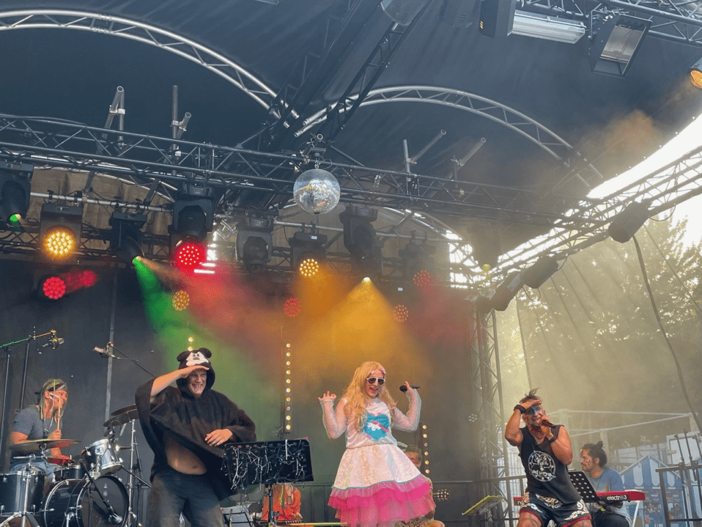 Lady la Fée en concert à Champigny Plage