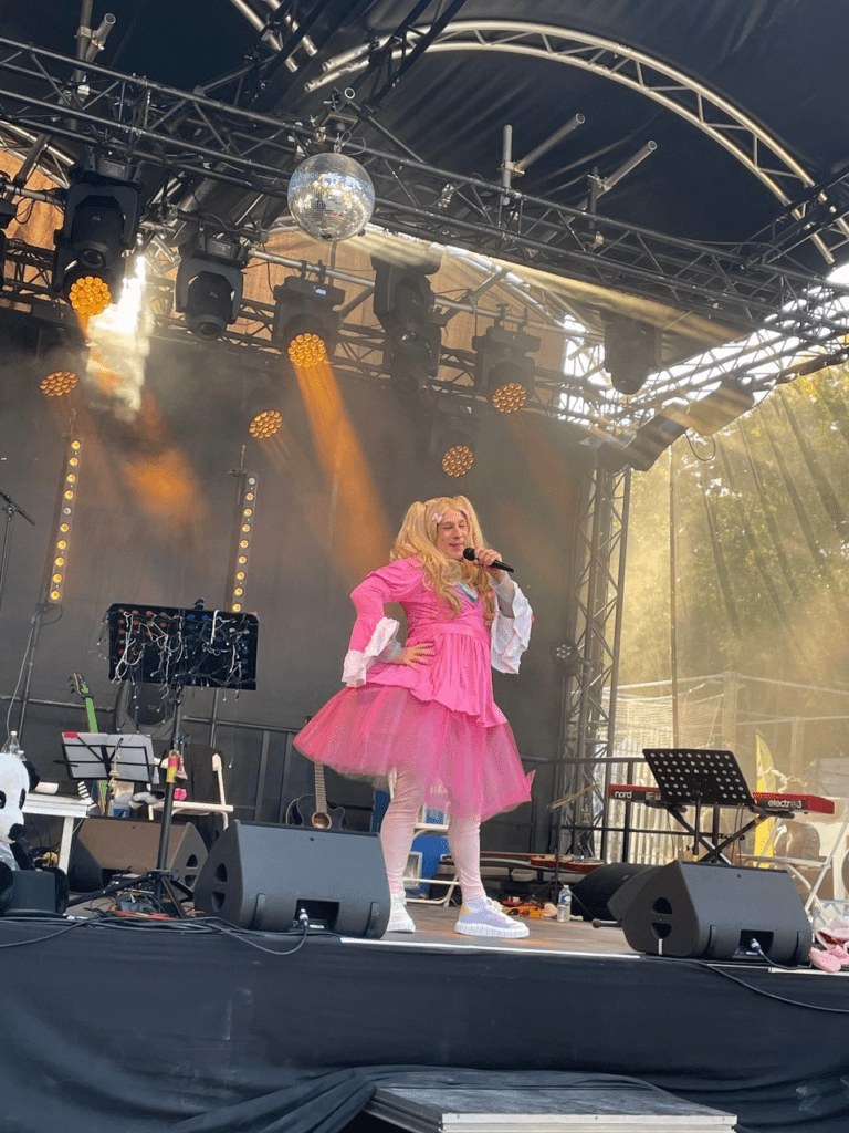 Lady la Fée en concert à Champigny Plage