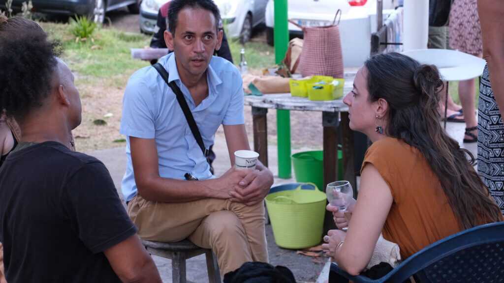 fête anniversaire un an parallèle sud les yourtes en scène saint-leu