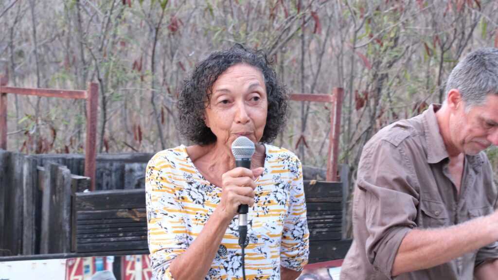 fête anniversaire un an parallèle sud les yourtes en scène saint-leu