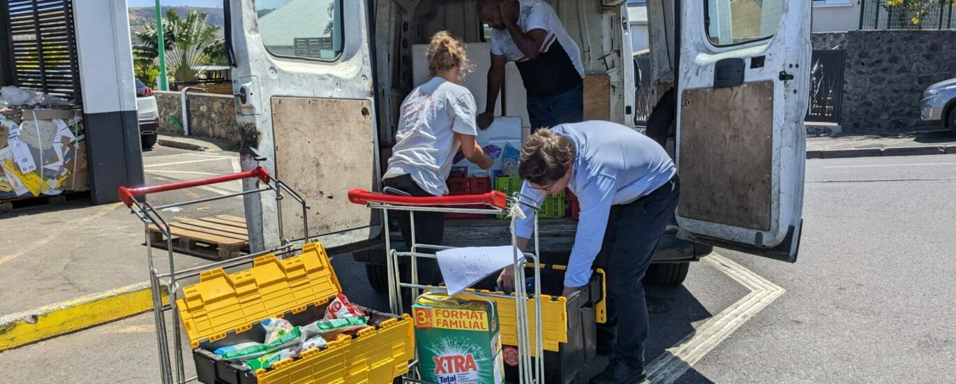 L'association Phenix récupère les invendus chez Carrefour