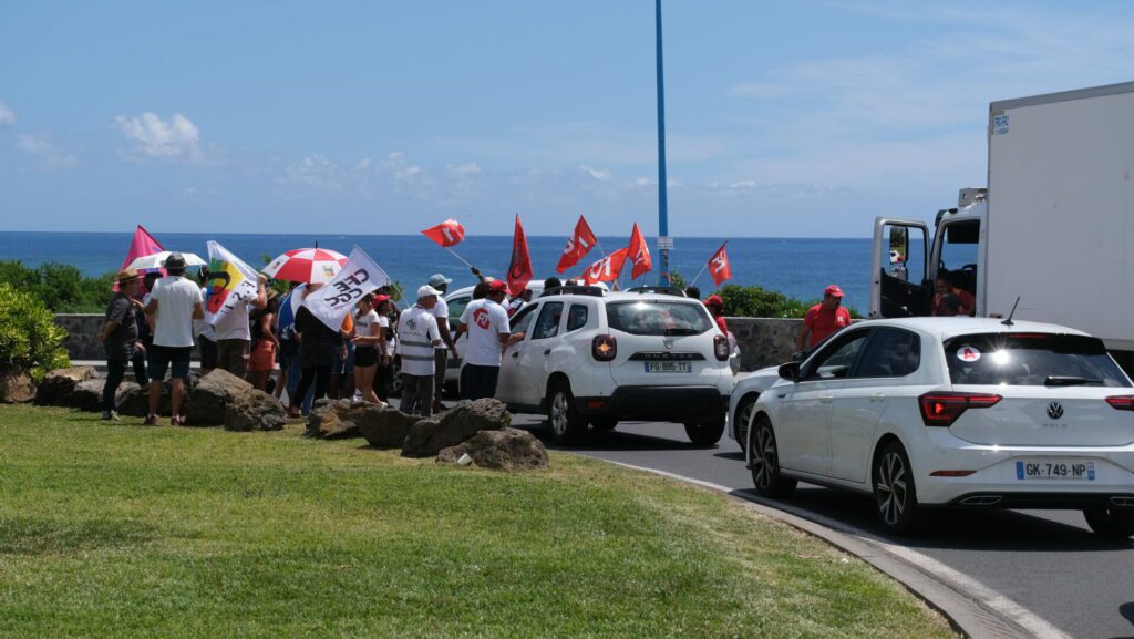 manif retraites barrage rond-point EDF le port jeudi 20 mars