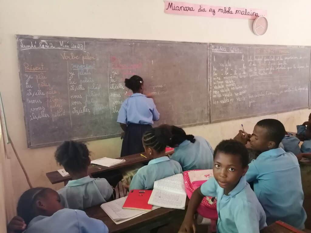 école de Nosy Iranja Madagascar, Anicette Zafimina. photo Jéromine Santo-Gammaire