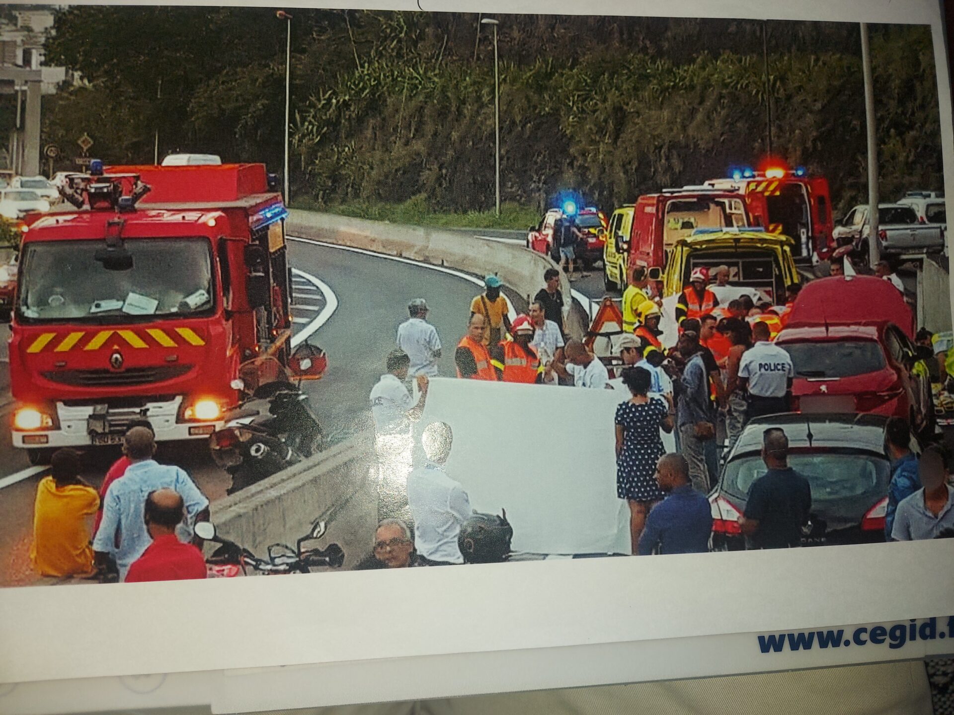 Décès de Stéphane Fruteau le 24 janvier 2018 à la suite d'un accident de moto sur le pont Vinh San à Saint-Denis.