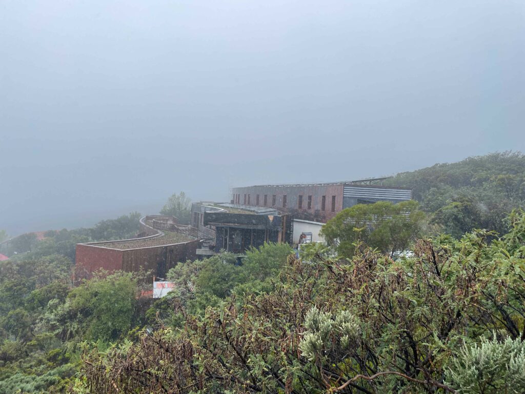 Chantier de l'éco-gîte du volcan