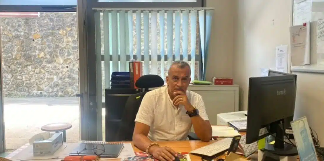 Michel Tambon, psychologue du lycée Pierre Lagourgue au Tampon