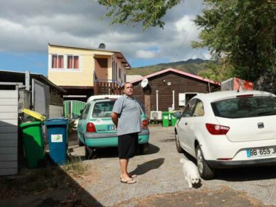 Karl Bomela, un cadre de la mairie de la Possession escroque ses voisins.