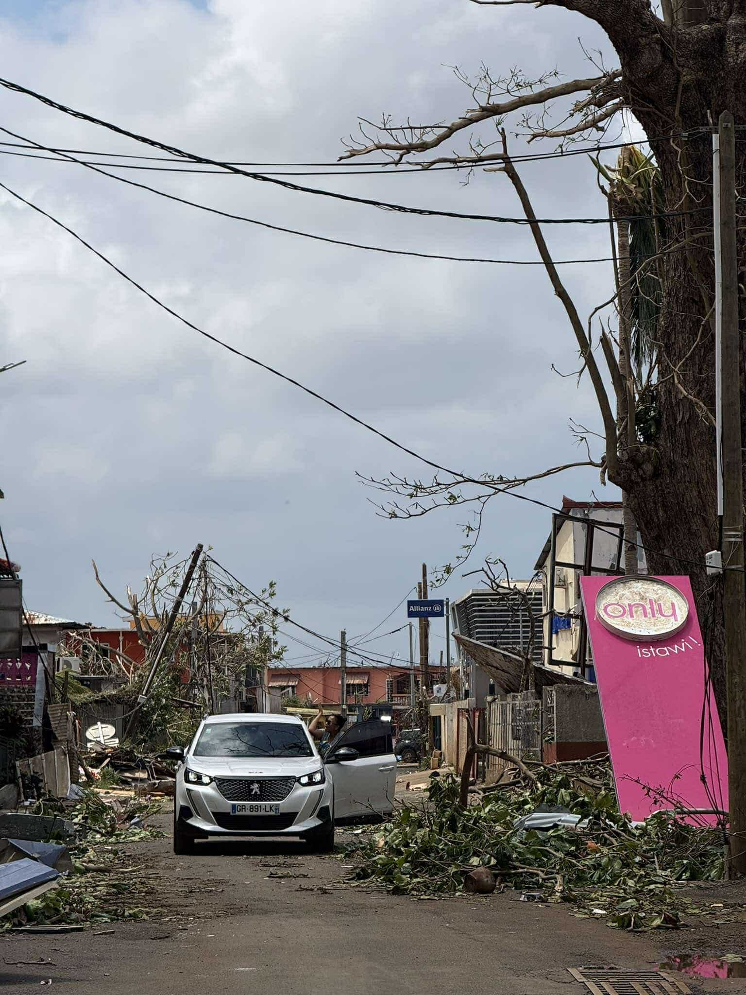 Cyclone Chido à Mayotte, dégâts de Tsingoni. Photo : Tom-Lou Cellier