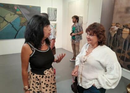 Lieu d'art contemporain LAC Roselyne Mengin (L.A.C.) et Sophie Hoarau (Hangart)