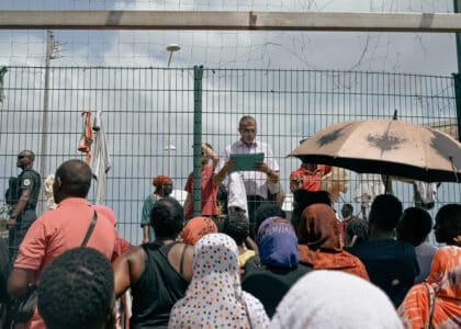 Mise à l'abri partielle de demandeurs d'asile organisée par la préfecture de Mayotte.