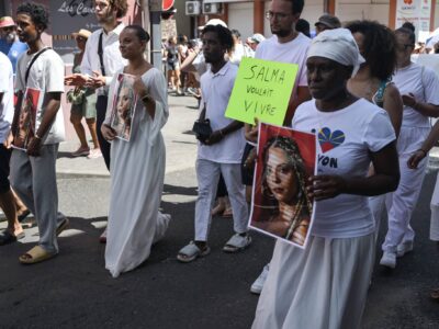 hommage pour Salma lors de la marche féministe