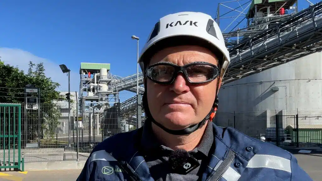 Visite de la centrale thermique Albioma du Gol avec Greoffroy Mercier, directeur régional